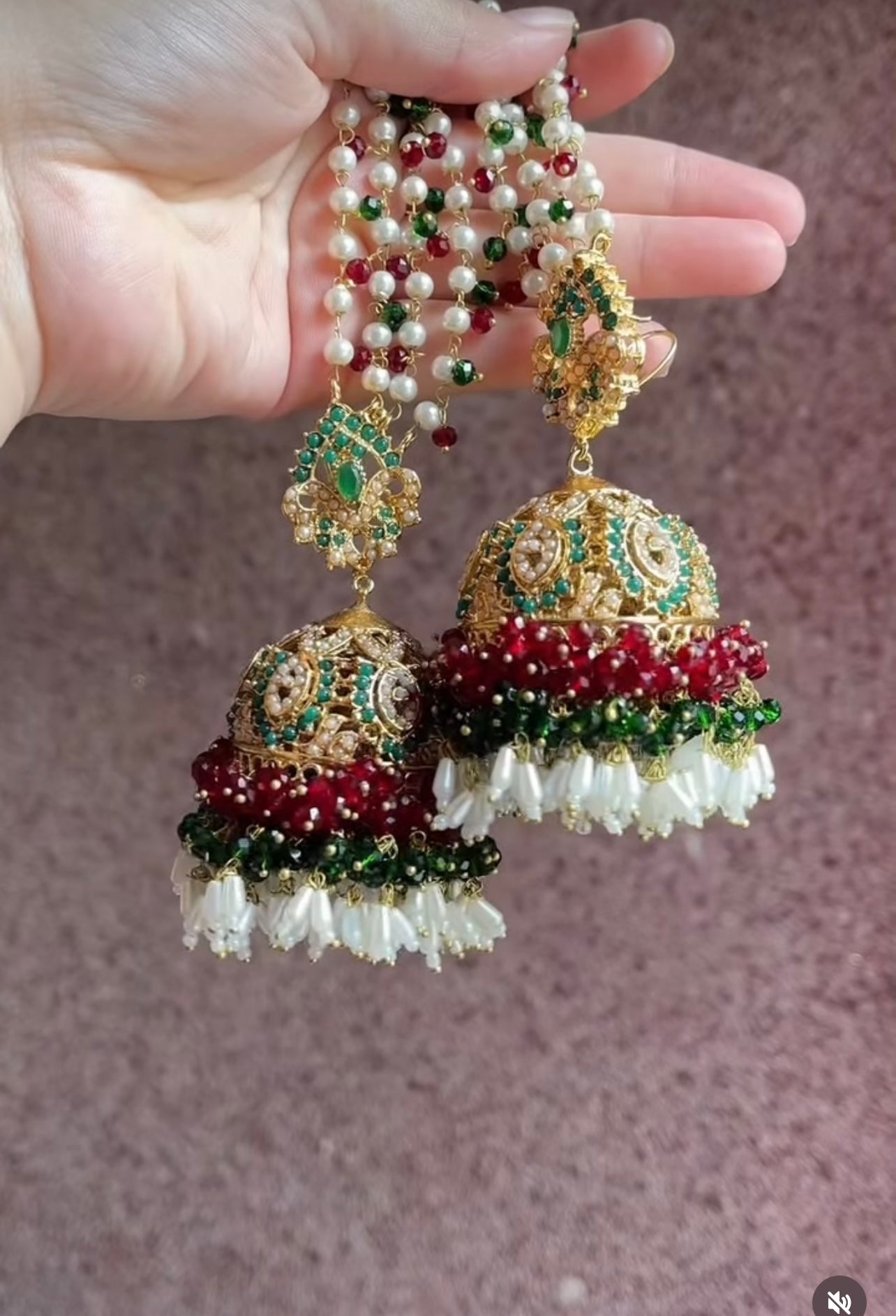 Emerald Majesty Jhumkas & Bindiya