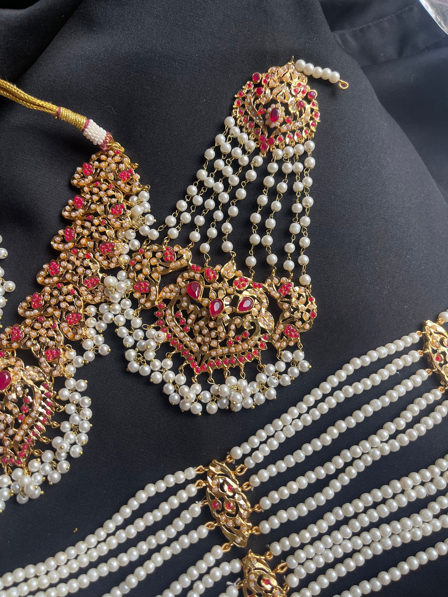 Nauratan Bridal Set – Vintage Elegance with Rubi & White Stones (made to order)