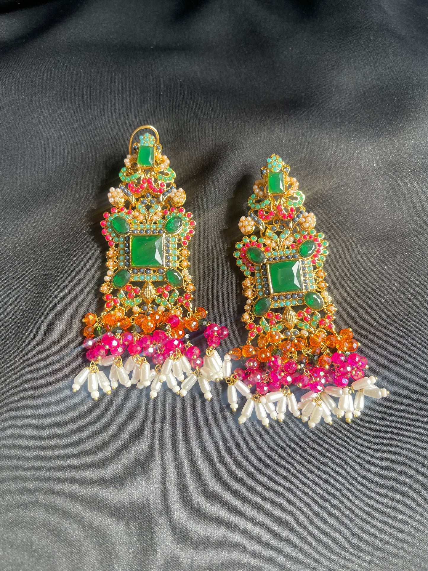 Leyan EARRINGS