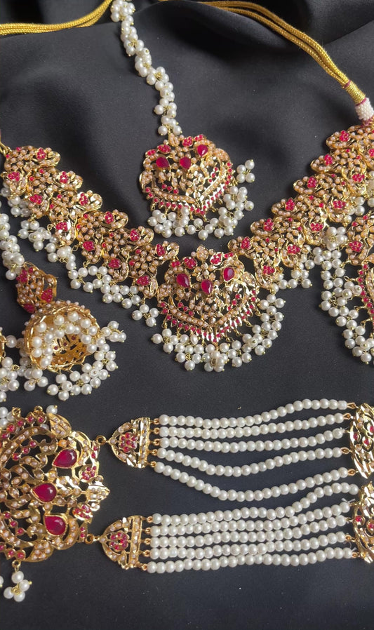 Nauratan Bridal Set – Vintage Elegance with Rubi & White Stones (made to order)
